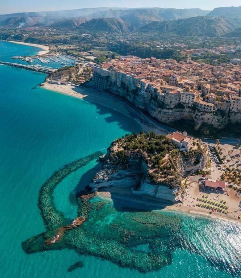 Ingrid Rooms Tropea Kültér fotó